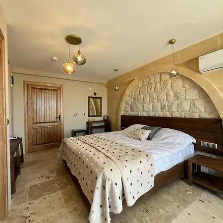 호텔 Salanush House Of Cappadocia 우치사르